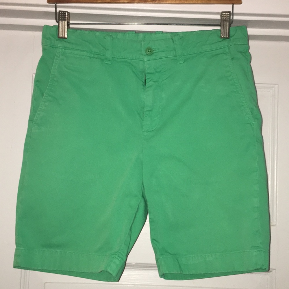 Boys Crew Cut Stanton short. Great condition!